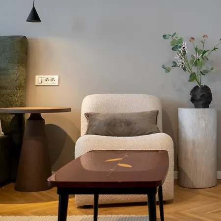 公寓 Stunning 4br - Grand Elegant Retreat In Historic Center 布加勒斯特