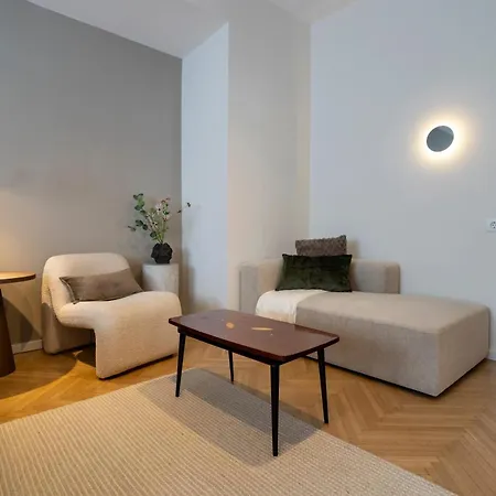 公寓 Stunning 4br - Grand Elegant Retreat In Historic Center 布加勒斯特