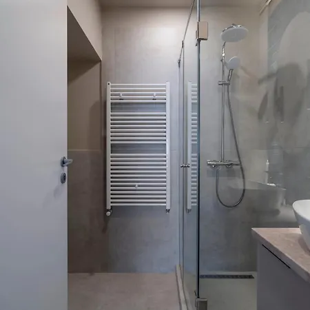 Stunning 4br - Grand Elegant Retreat In Historic Center 公寓 *