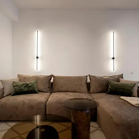 Stunning 4br - Grand Elegant Retreat In Historic Center * 布加勒斯特